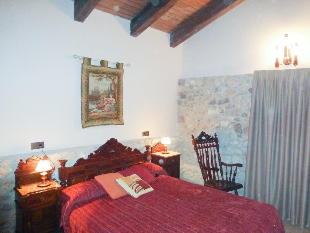 Viladomatrural Guest House La Nou de Gayá Стая снимка